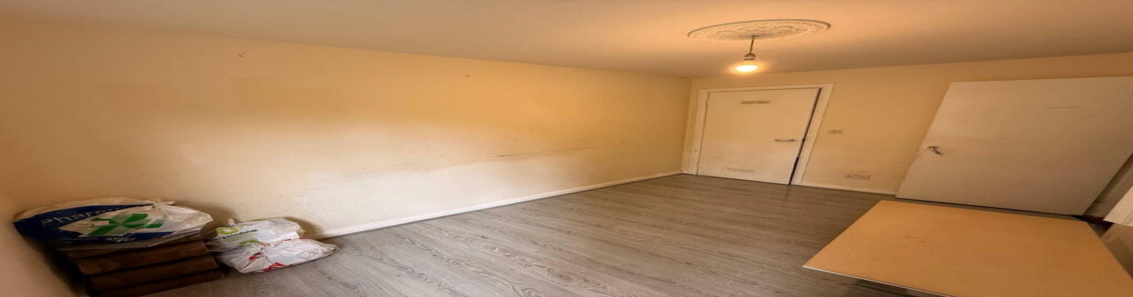 Houses,For Sale,1033
