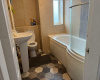 3 Bedrooms Bedrooms, ,1 BathroomBathrooms,Apartment,Letting,1043